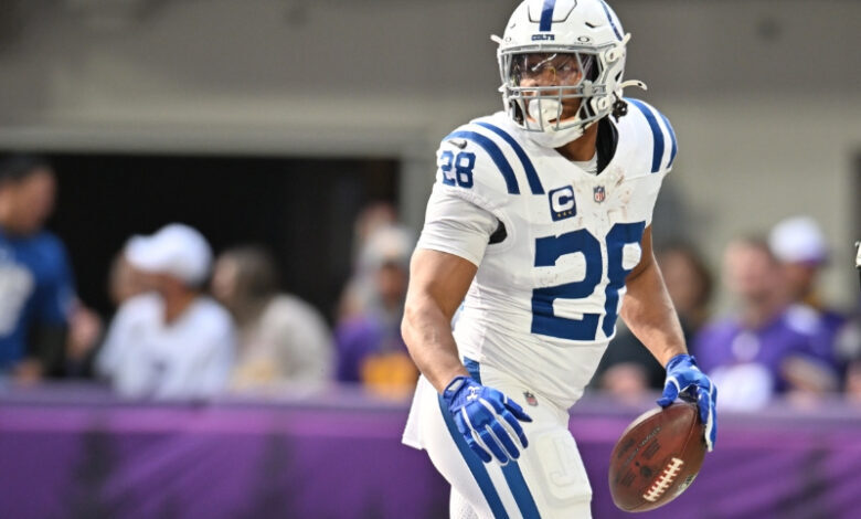 Report: Colts open to trade talks involving RB Jonathan Taylor